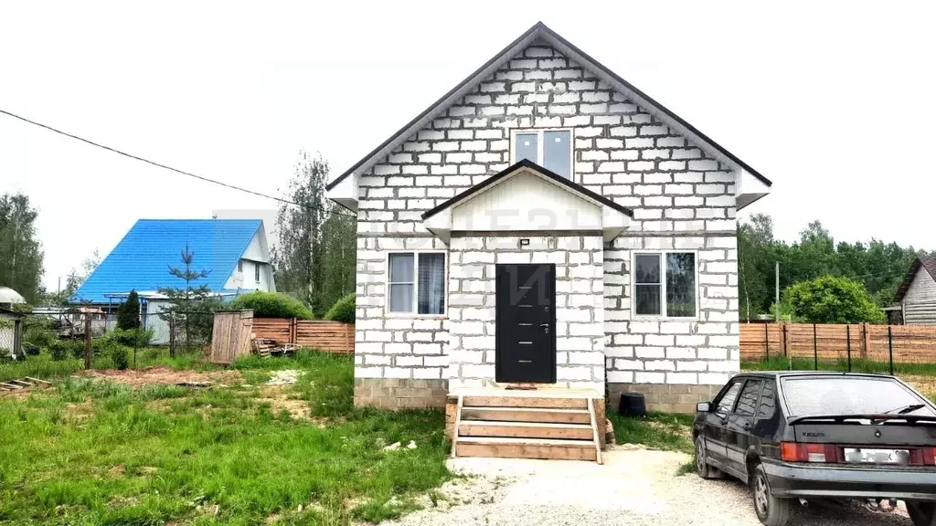 Дом в Новгородская область, Новгородский район, Трубичинское с/пос, д. ... - Фото 0