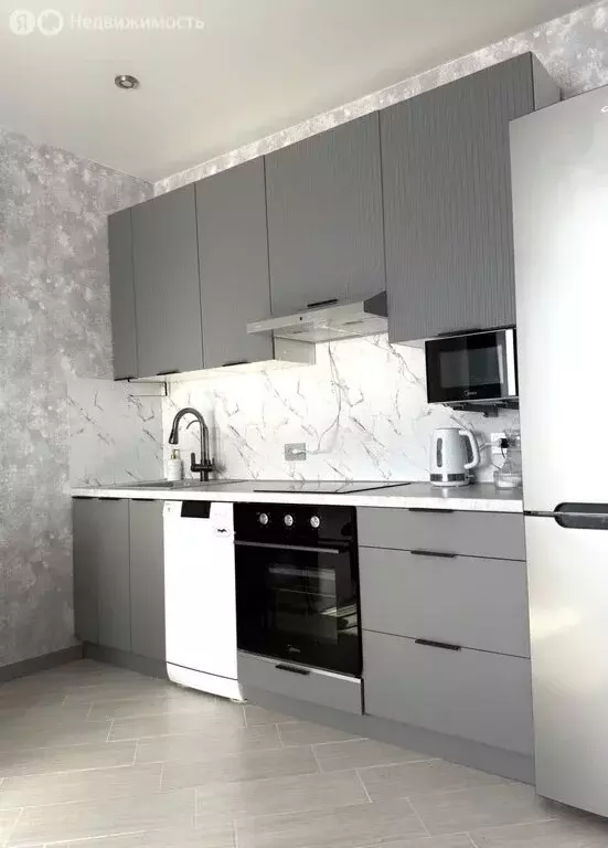 1-комнатная квартира: Чита, улица Генерала Белика, 5 (39.7 м) - Фото 1