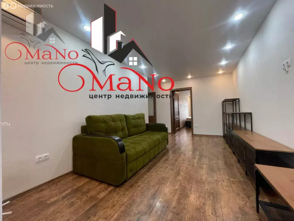 3-комнатная квартира: Феодосия, улица Степаняна, 57 (60 м) - Фото 1