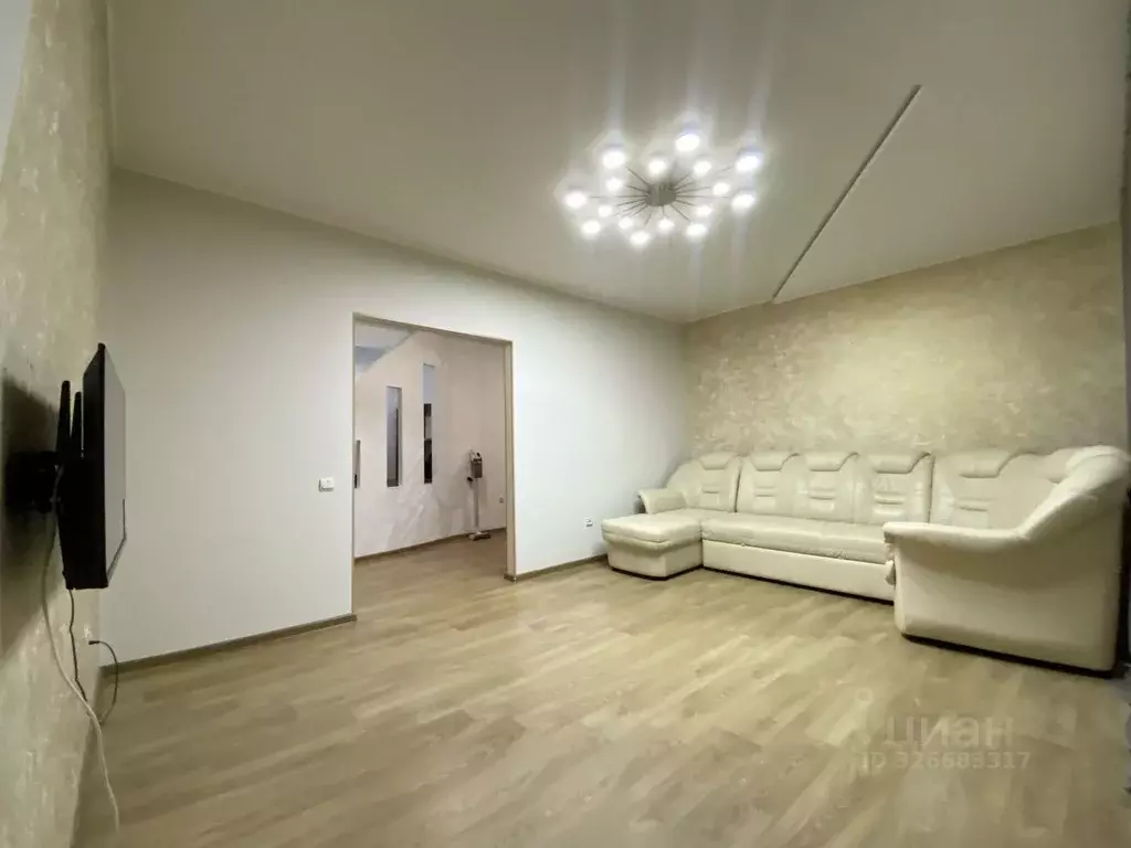 3-к кв. Астраханская область, Астрахань проезд Воробьева, 3 (99.8 м) - Фото 1