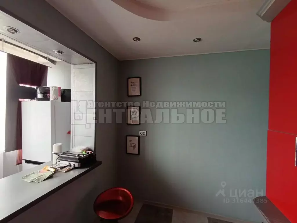 2-к кв. Смоленская область, Смоленск ул. Кутузова, 3а (53.1 м) - Фото 2