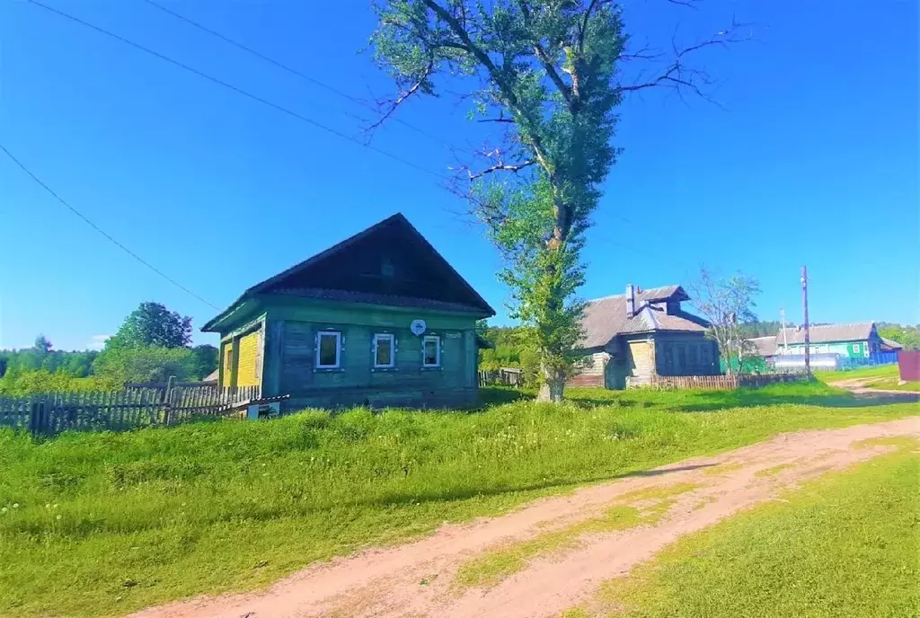 Дом в Тверская область, Рамешковский муниципальный округ, д. ... - Фото 1