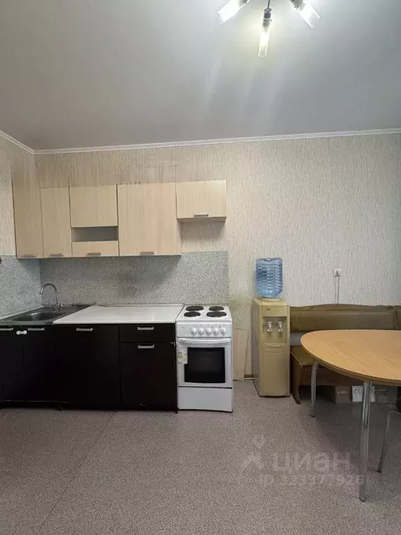 3-к кв. Самарская область, Самара ул. Виталия Талабаева, 4 (76.0 м) - Фото 2