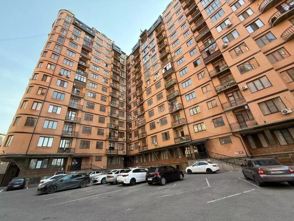 2-к. квартира, 95 м, 9/14 эт. - Фото 0