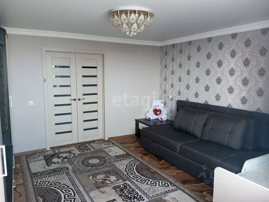 2-к кв. Крым, Армянск Имени Генерала Корявко мкр, 3 (48.5 м) - Фото 0