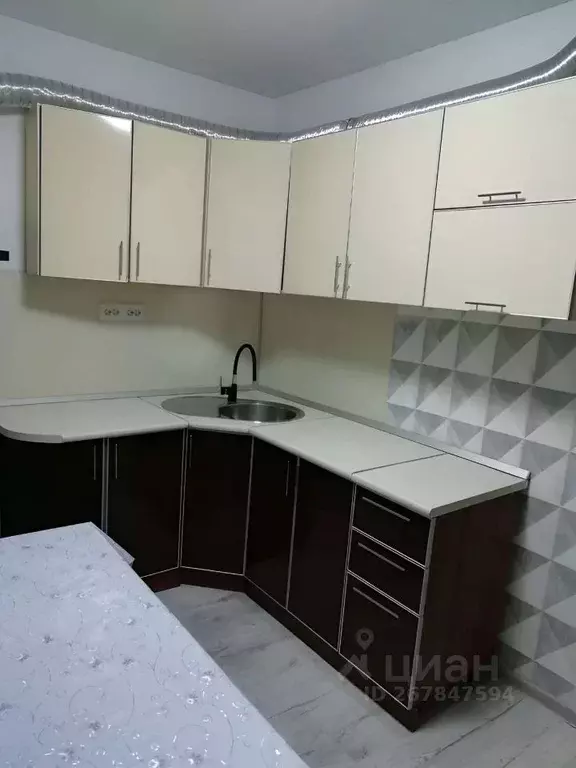 2-к кв. Татарстан, Казань ул. Академика Глушко, 22в (50.0 м) - Фото 0