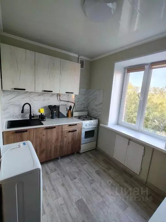 3-к кв. Московская область, Красногорск Железнодорожная ул., 1к3 (58.0 ... - Фото 1