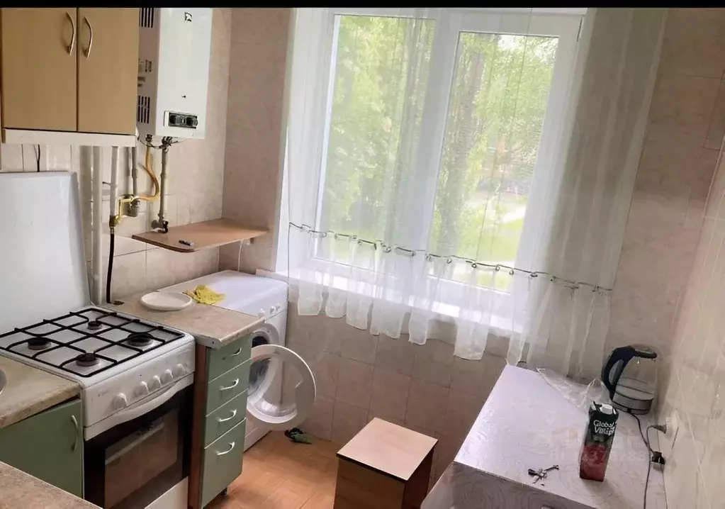 2-к кв. Белгородская область, Белгород Привольная ул., 17 (46.0 м) - Фото 0