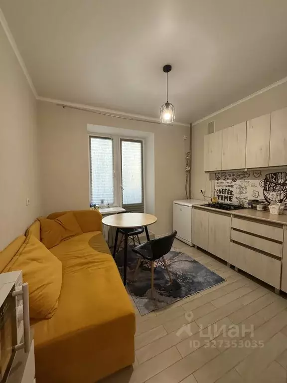 1-к кв. Белгородская область, Старый Оскол Центральный мкр, 4 (40.0 м) - Фото 2