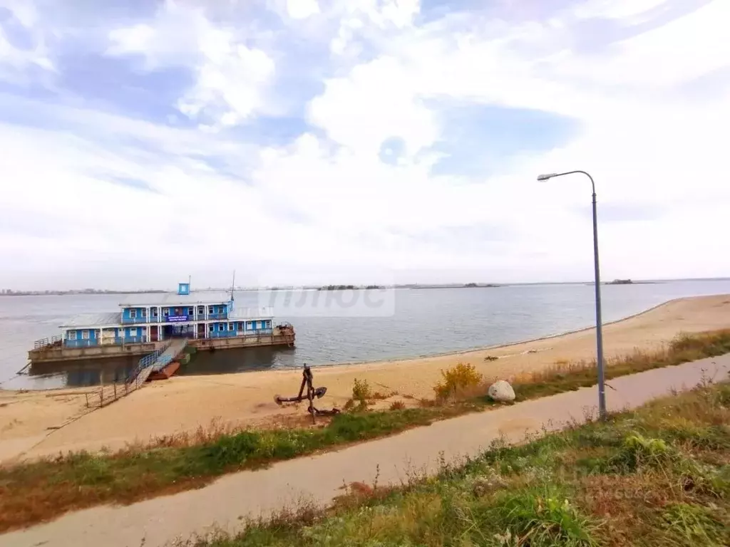 Участок в Татарстан, с. Верхний Услон ул. Набережная, 6 (15.0 сот.) - Фото 0