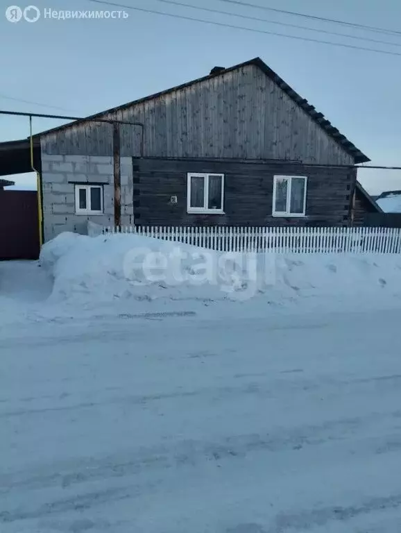 Дом в Свердловская область, Ирбитское муниципальное образование, село ... - Фото 1