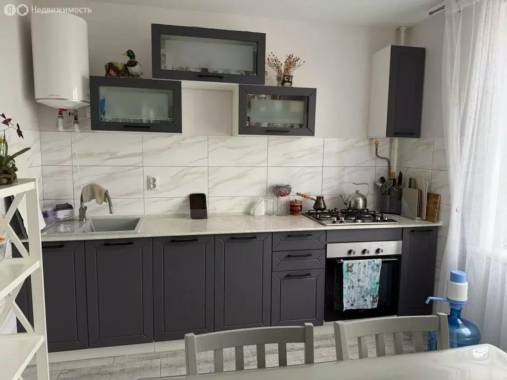 2-комнатная квартира: Евпатория, улица имени Белогубца, 41 (55.8 м) - Фото 2