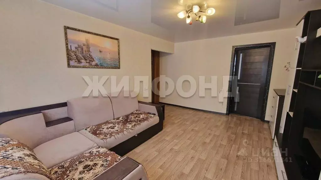 3-к кв. Новосибирская область, Новосибирск Кубовая ул., 106 (52.8 м) - Фото 1