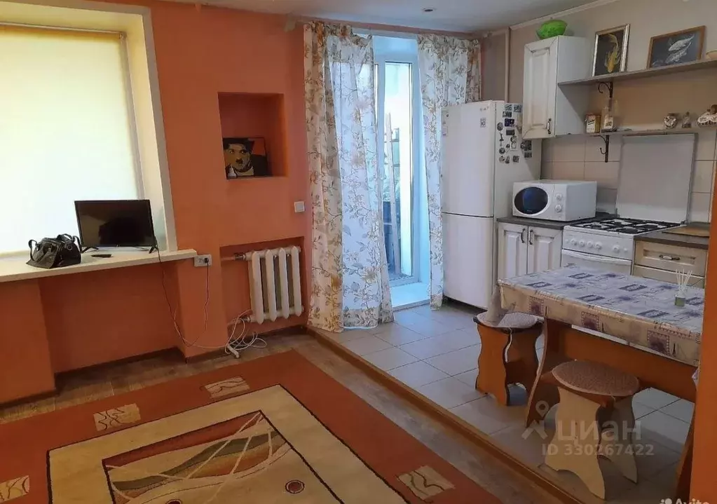 Студия Красноярский край, Красноярск ул. 60 лет Октября, 52 (33.0 м) - Фото 2