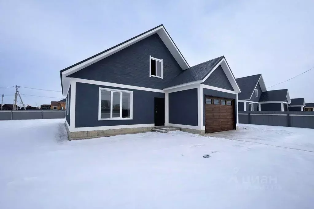 Дом в Иркутская область, Иркутский муниципальный округ, с. Хомутово ... - Фото 1