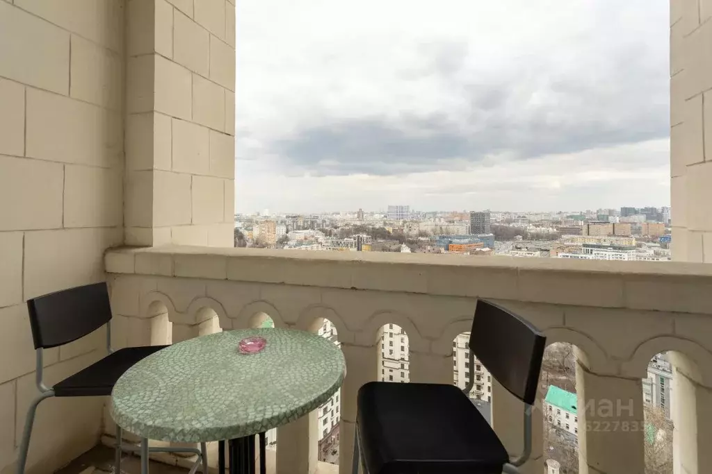 2-к кв. Москва Котельническая наб., 1/15кВ (65.0 м) - Фото 1