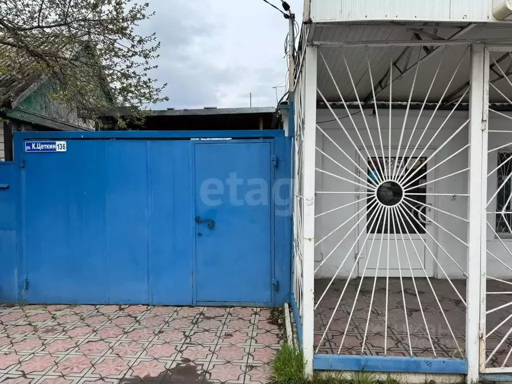 Дом в Ростовская область, Батайск ул. Клары Цеткин (49 м) - Фото 0