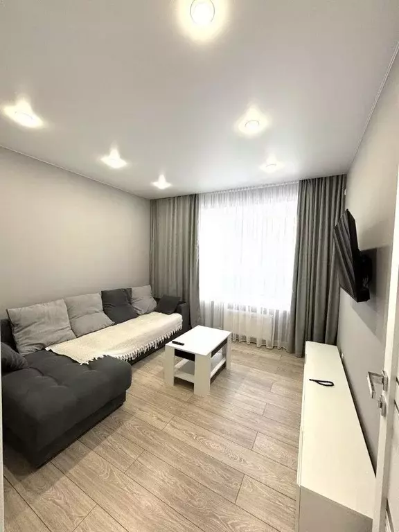 2-к кв. Татарстан, с. Высокая Гора ул. Вторая Ударная, 6 (45.0 м) - Фото 2