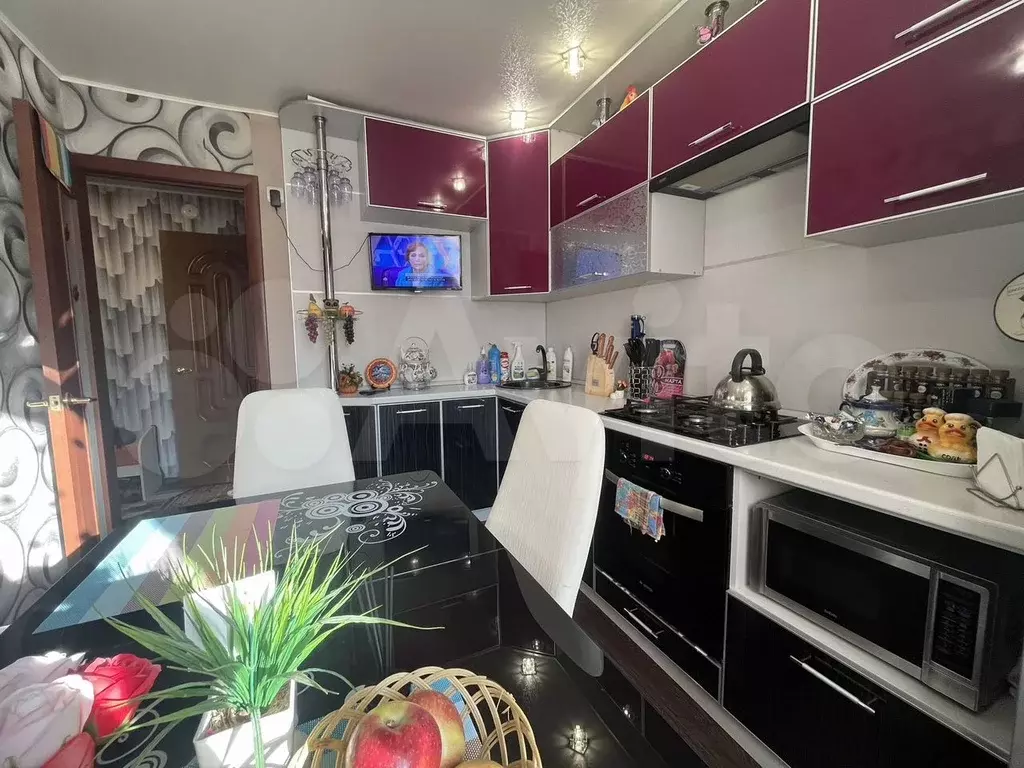 3-к. квартира, 60,4 м, 2/9 эт. - Фото 1