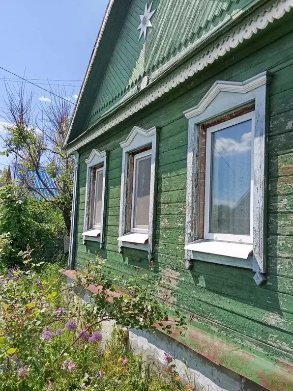 Дом в Саратовская область, Саратов ул. Имени Д.А. Фурманова, 18 (50 м) - Фото 2