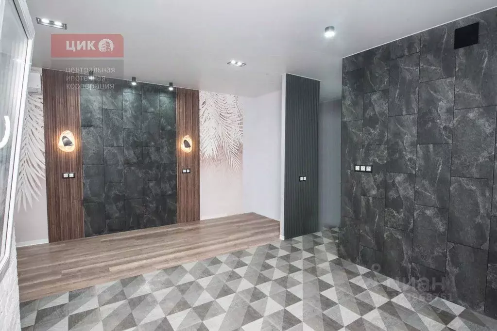 Студия Рязанская область, Рязань ул. Александра Полина, 1 (31.0 м) - Фото 2