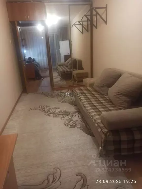 3-к кв. Алтайский край, Барнаул ул. Солнечная Поляна, 7 (59.0 м) - Фото 1