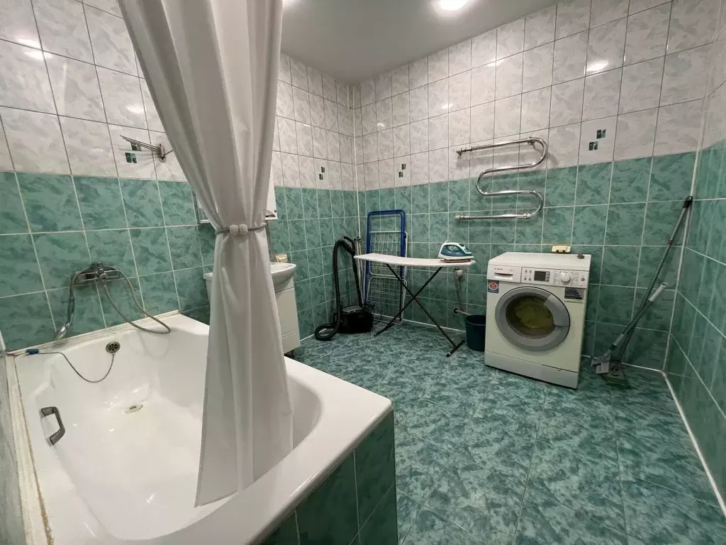 2-к кв. Пензенская область, Пенза ул. Володарского, 17 (66.0 м) - Фото 2