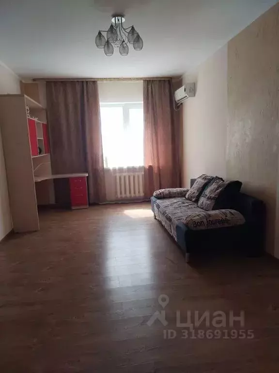 2-к кв. Краснодарский край, Новороссийск Южная ул., 1А (65.0 м) - Фото 0