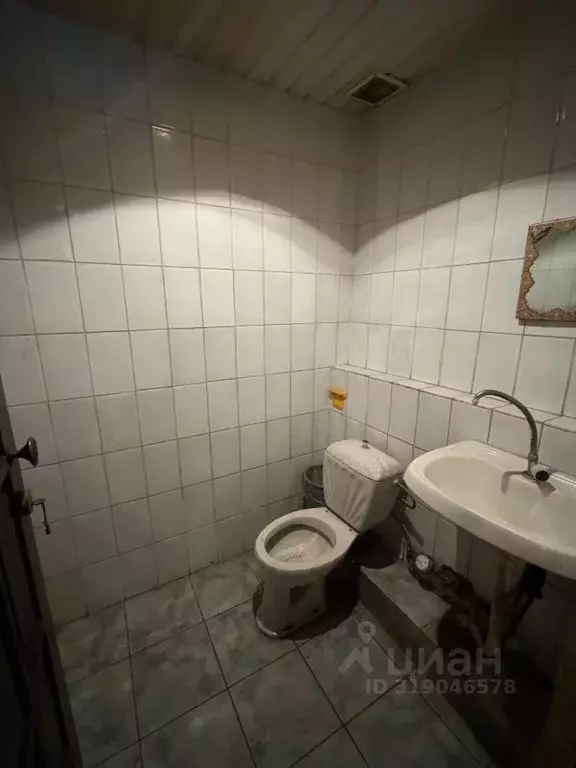 Помещение свободного назначения в Кировская область, Киров ул. Кирова, ... - Фото 2