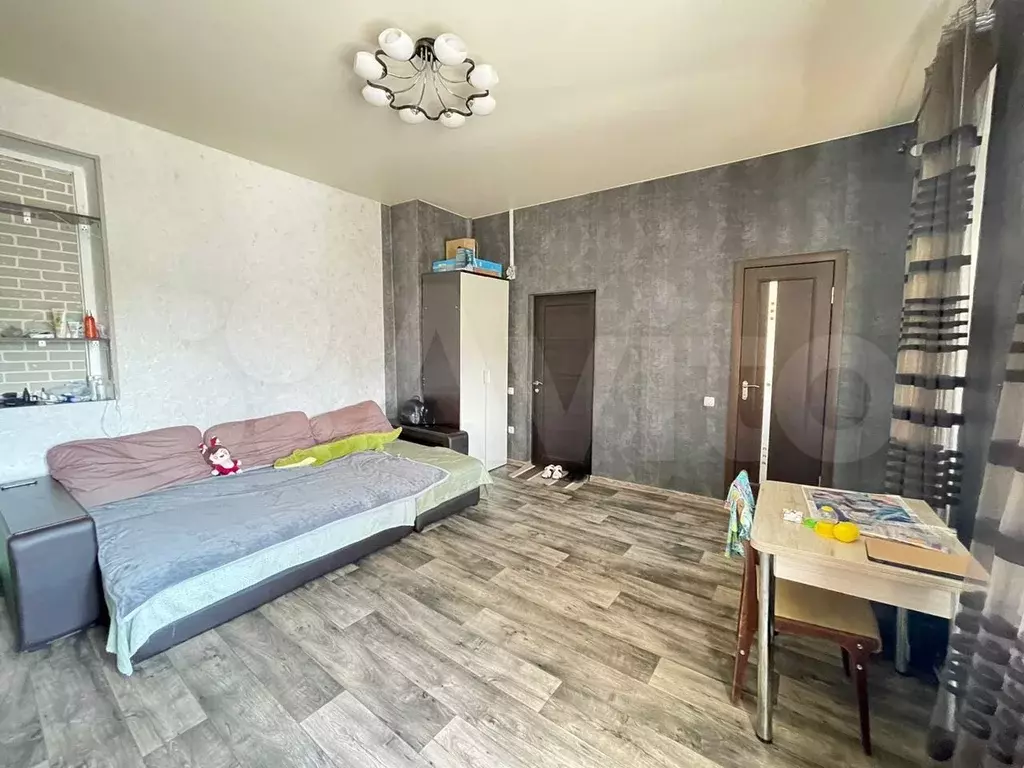 Квартира-студия, 30м, 2/2эт. - Фото 1