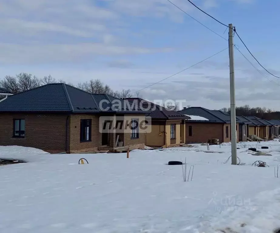 Дом в Курская область, Курский район, Нижнемедведицкий сельсовет, д. ... - Фото 2
