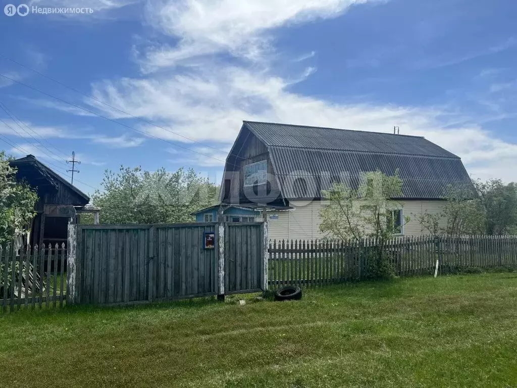 Дом в Сузунский район, посёлок Лесниковский, Строительная улица (62 м) - Фото 0