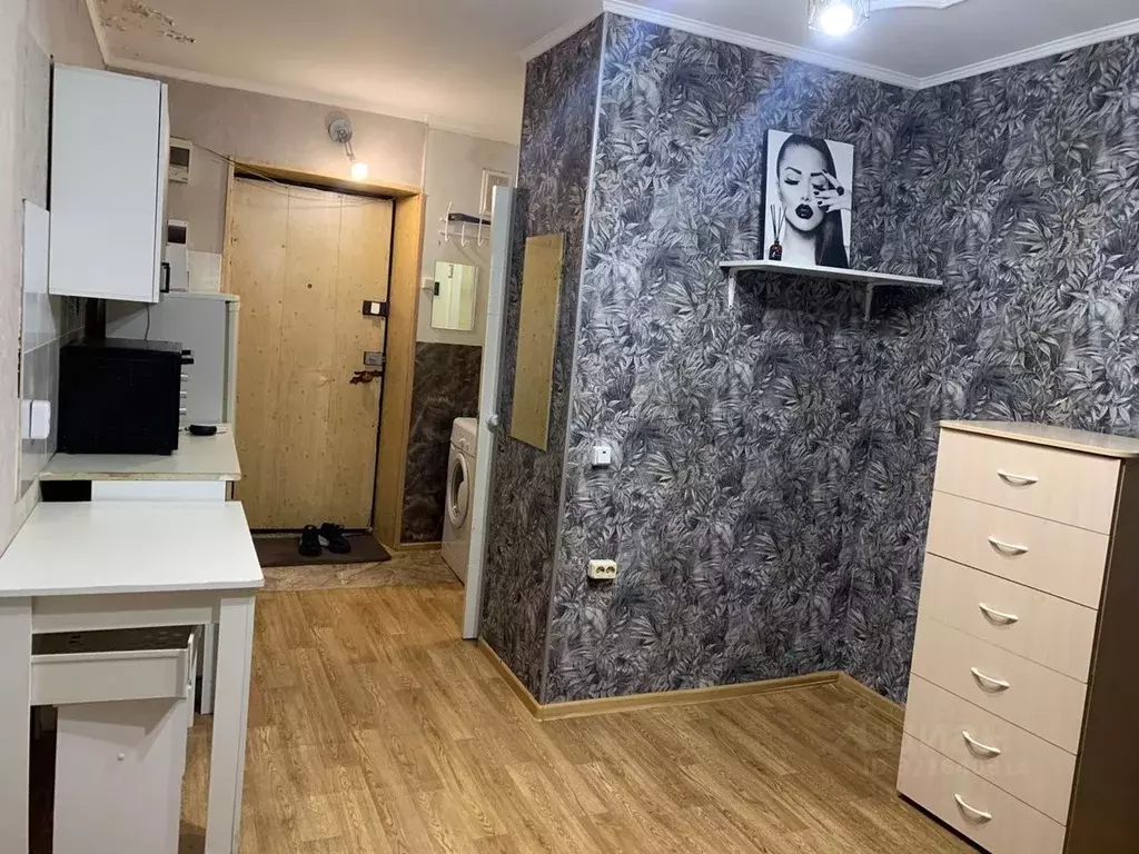 Студия Красноярский край, Красноярск Коммунальная ул., 6 (18.0 м) - Фото 1