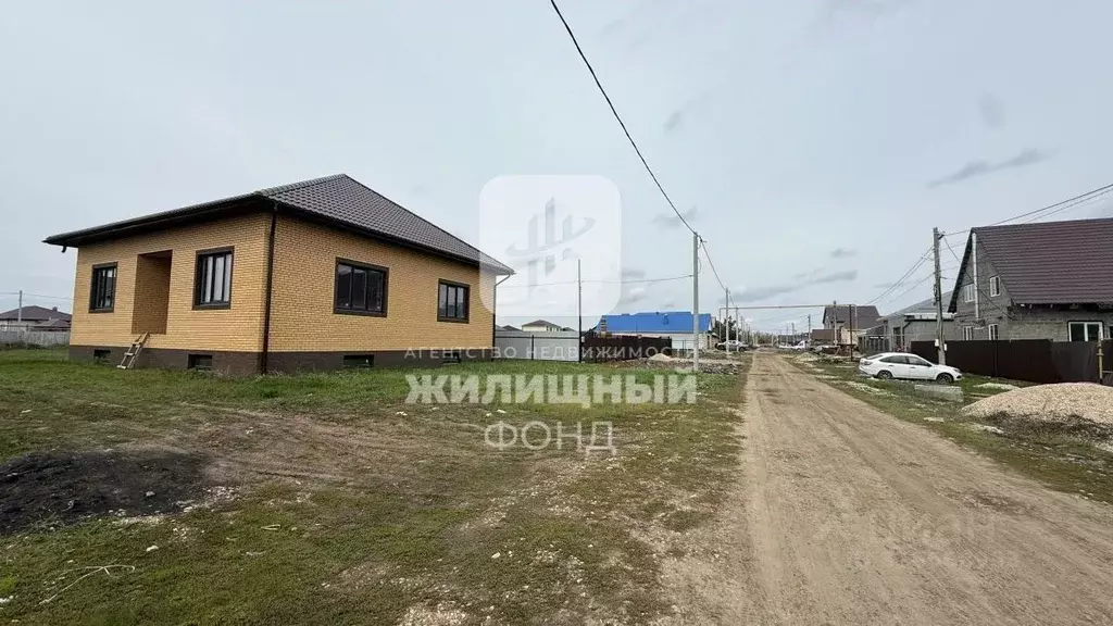 Дом в Саратовская область, Энгельс проезд 4-й Тихорецкий, 21 (226 м) - Фото 2