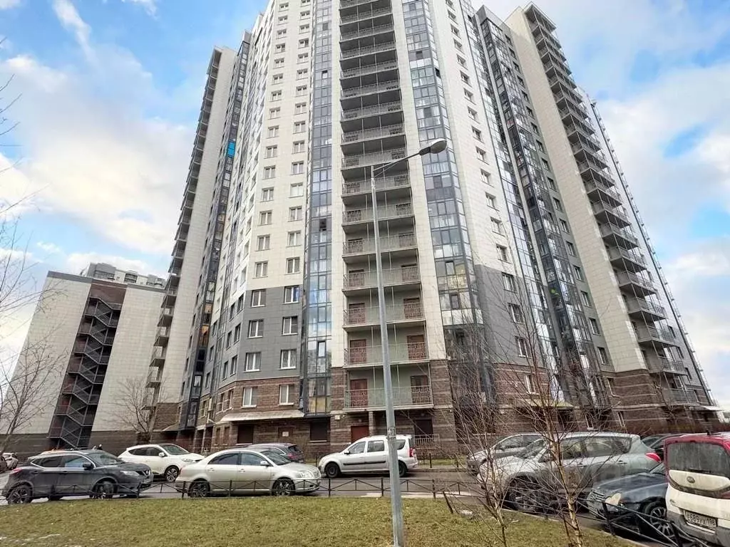 1-к кв. Санкт-Петербург ул. Русановская, 17к2 (33.2 м) - Фото 1