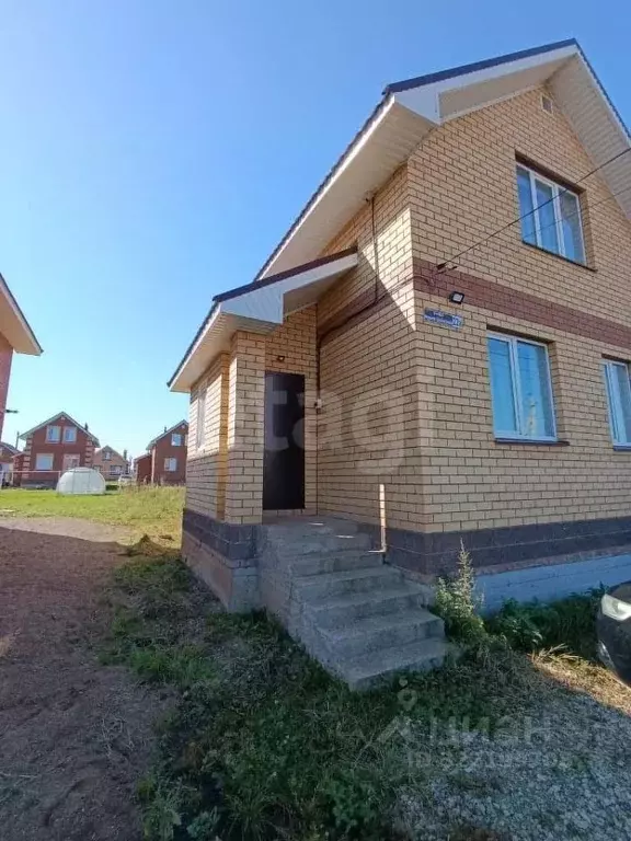 Дом в Башкортостан, Уфа городской округ, с. Нагаево ул. Фарита ... - Фото 1