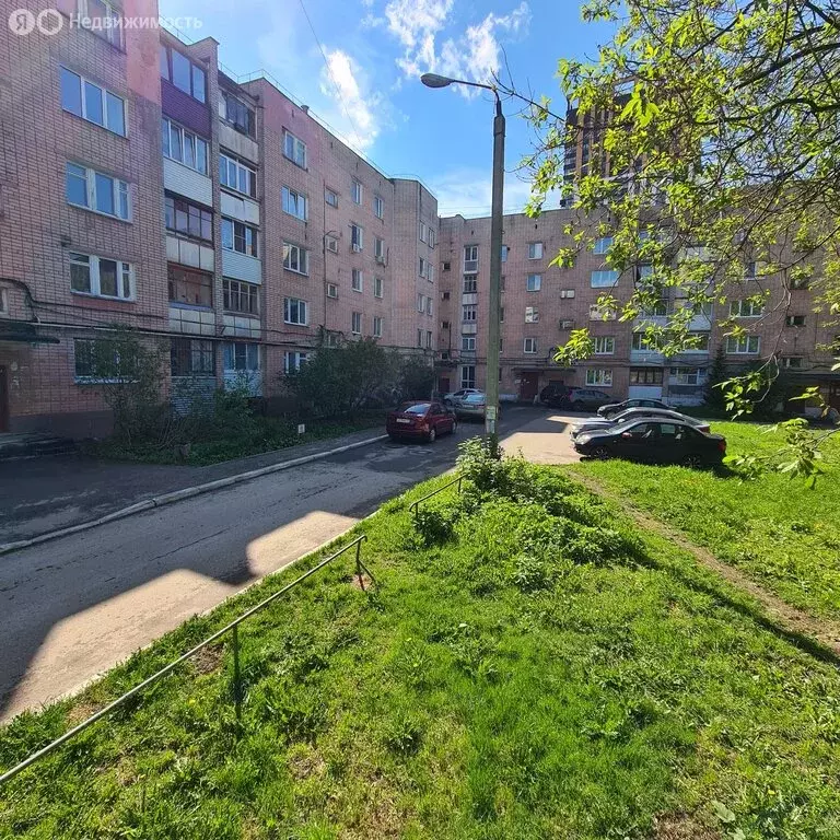 2-комнатная квартира: Пермь, улица Танкистов, 10 (48 м) - Фото 1