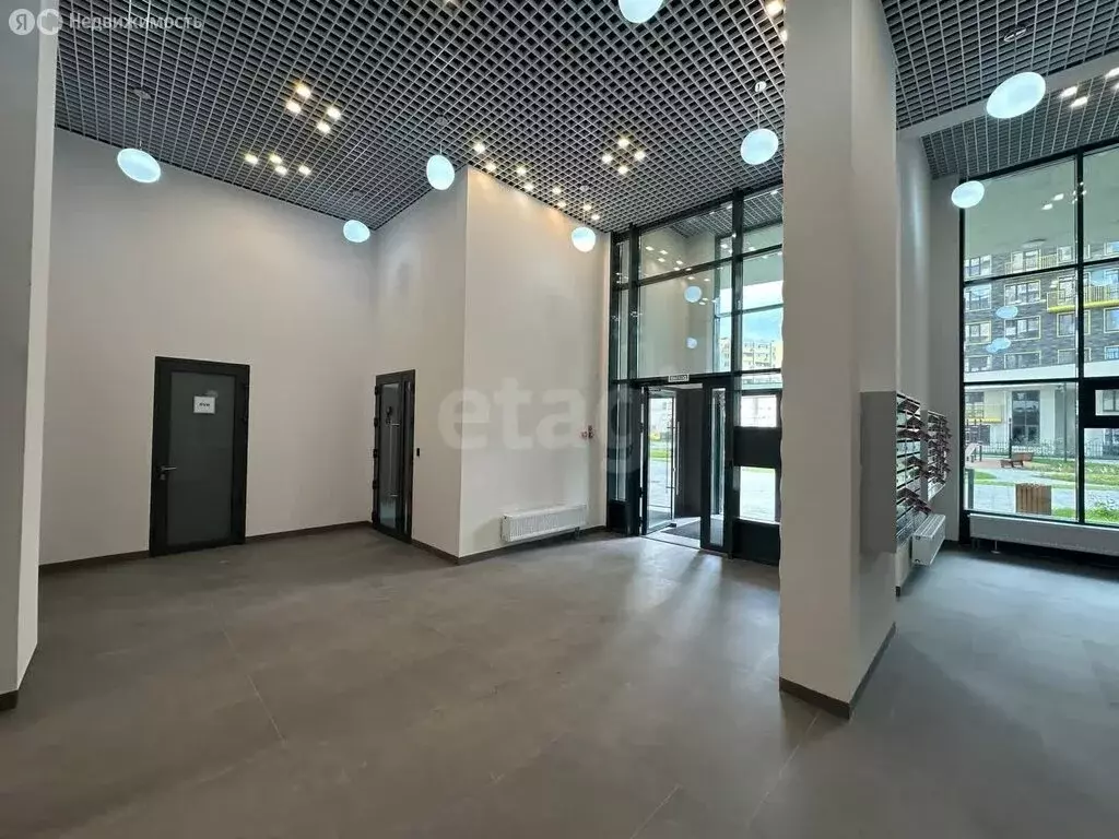 2-комнатная квартира: Тюмень, микрорайон Тарманы, улица Малышева, ... - Фото 2