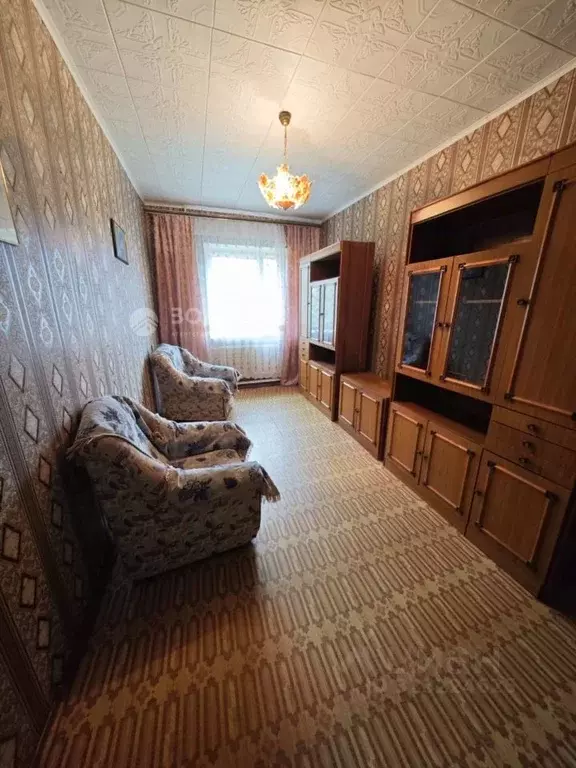 1-к кв. Чувашия, Канаш ул. Свободы, 27А (54.1 м) - Фото 1