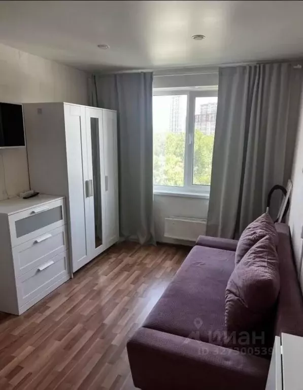 Комната Свердловская область, Екатеринбург ул. Машинная, 42к3 (12.0 м) - Фото 1