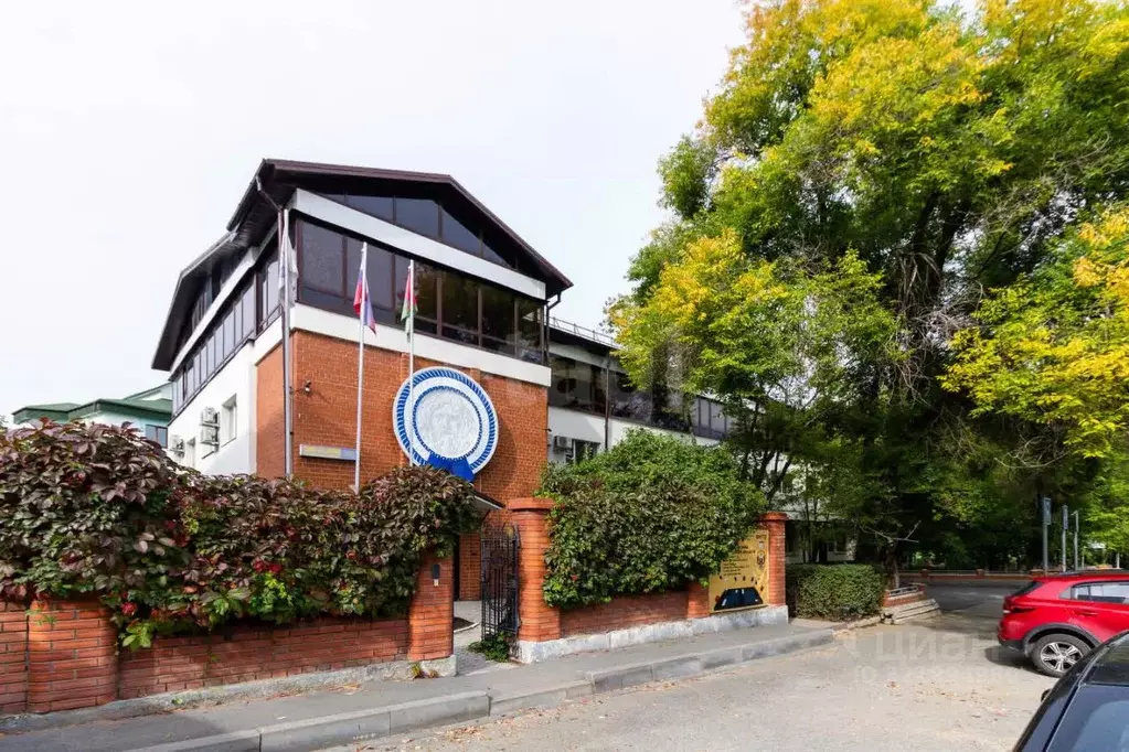 Офис в Тюменская область, Тюмень ул. Розы Люксембург, 12Б (941 м) - Фото 1