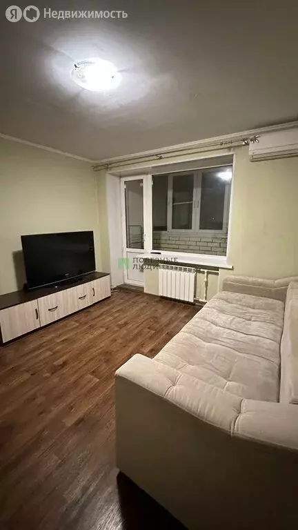 2-комнатная квартира: Астрахань, улица Николая Островского, 142Б (35 ... - Фото 0