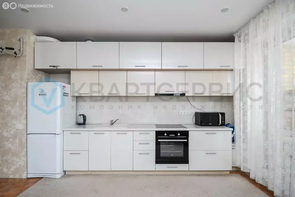 Квартира-студия: Омск, улица 70 лет Октября, 10/3 (45 м) - Фото 1