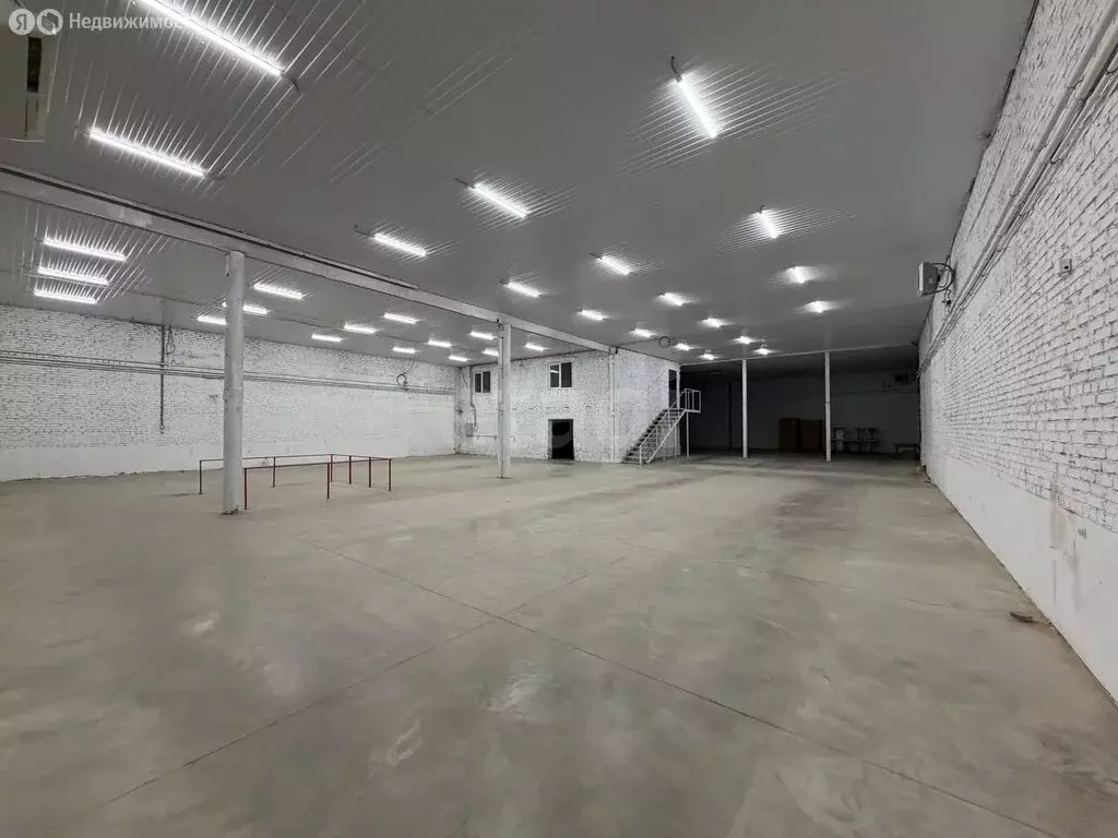 Помещение свободного назначения (954 м) - Фото 2