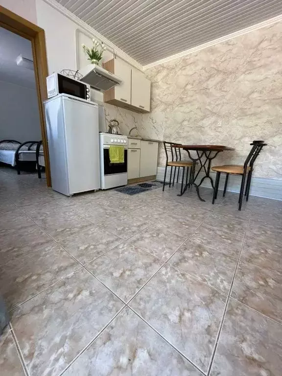 Дом в Краснодарский край, Сочи Лазаревское жилрайон, ул. Свирская, 27 ... - Фото 1