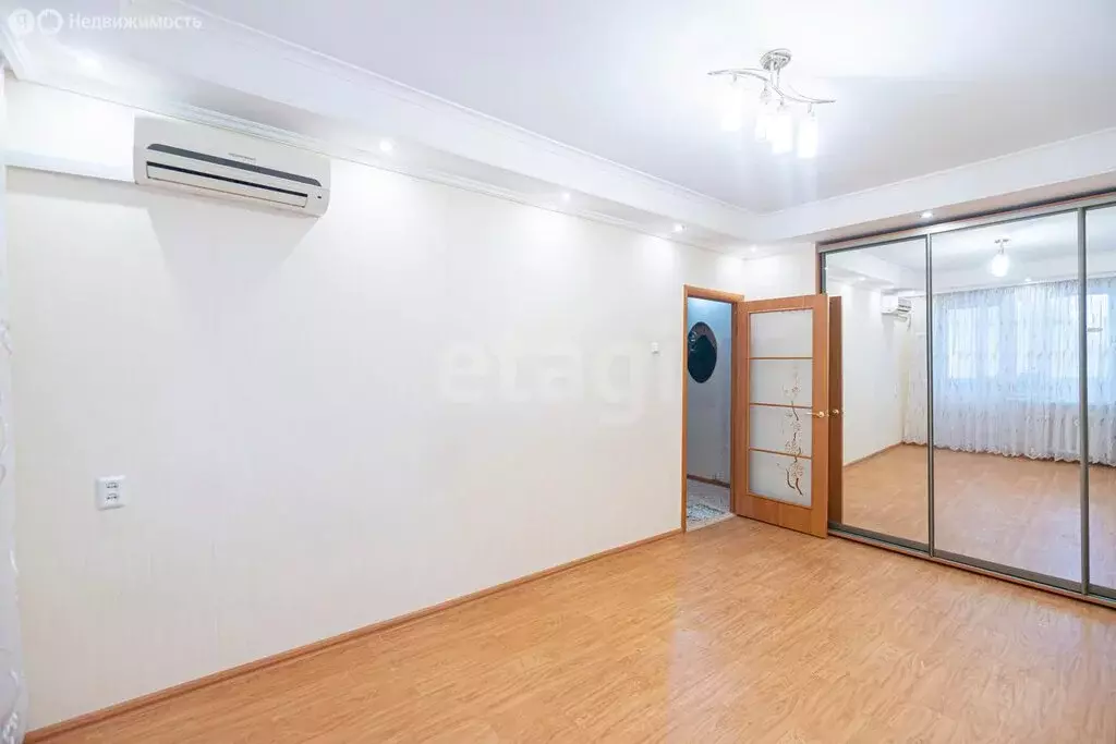 1-комнатная квартира: Севастополь, проспект Октябрьской Революции, 73 ... - Фото 2