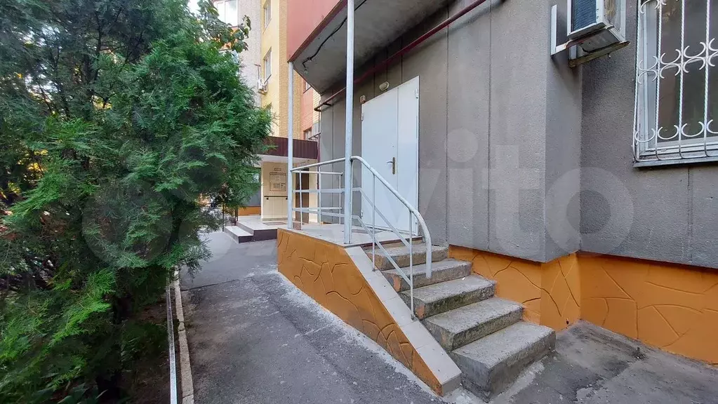Под салон красоты, кабинет, детский центр 68,3 кв - Фото 1