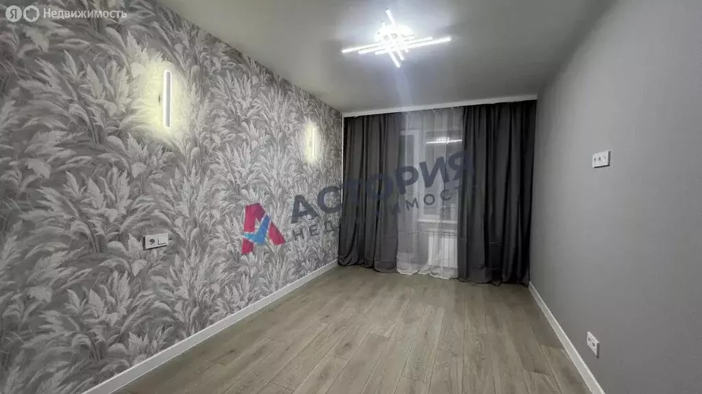 3-комнатная квартира: Тула, Майская улица, 9 (58 м) - Фото 1