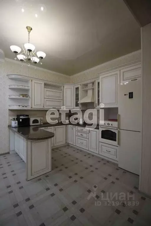 Дом в Ямало-Ненецкий АО, Новый Уренгой Заозерный мкр, ул. Заозерная, ... - Фото 1