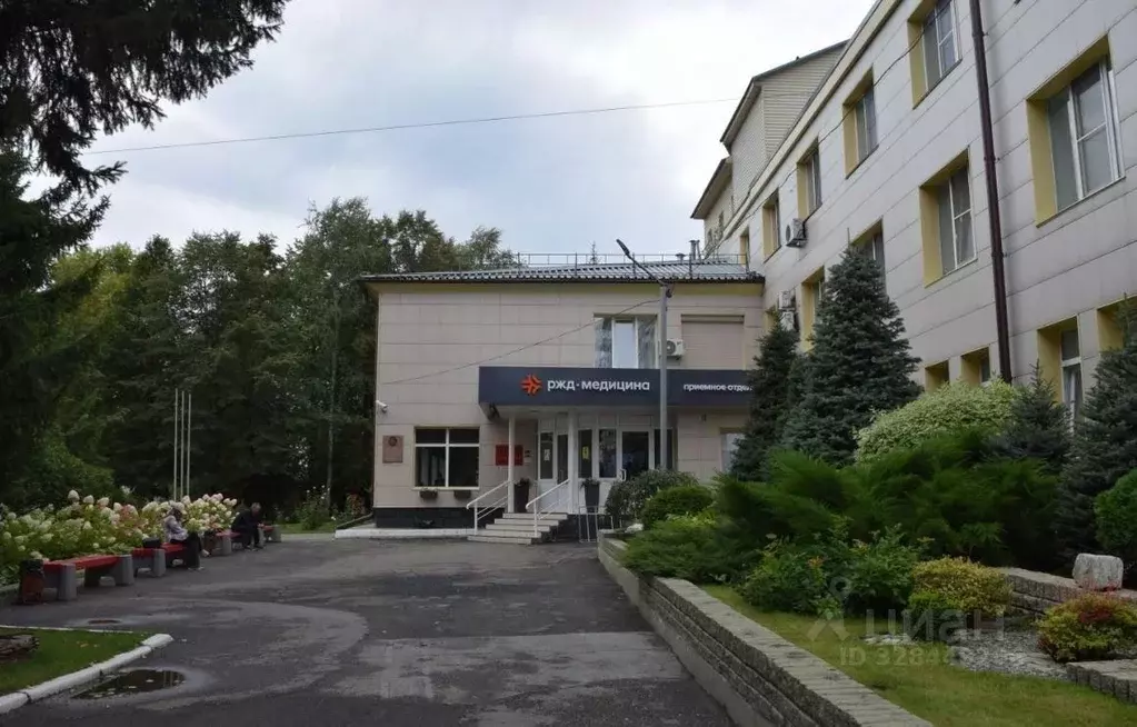 Торговая площадь в Алтайский край, Барнаул Молодежная ул., 20 (2 м) - Фото 1